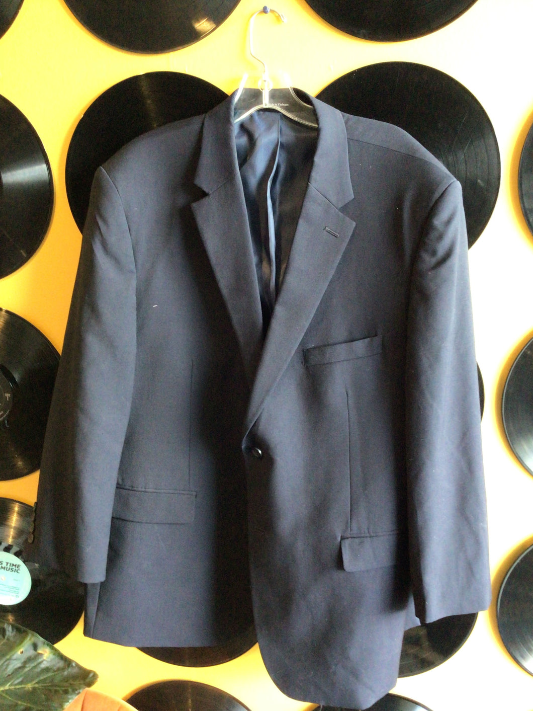 7901 - Men’s Ralph Lauren Black Suit Coat - Medium